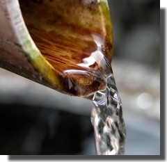 solar powered water fountains